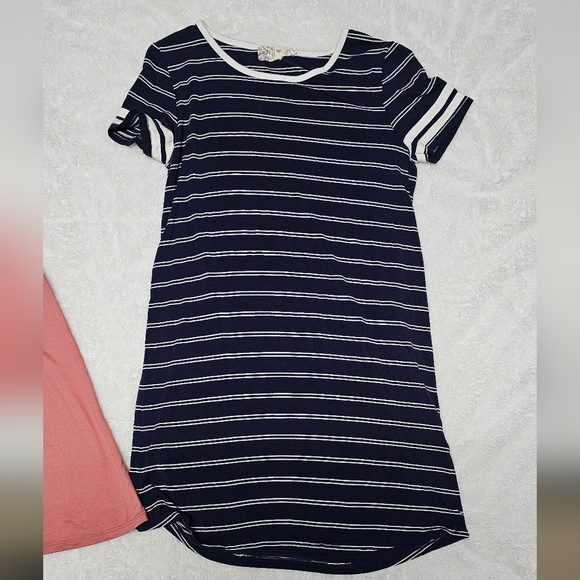 Set of 2 girls dresses - Picture 4 of 5